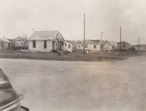 texas-city-1947corner-houses-1mileaway